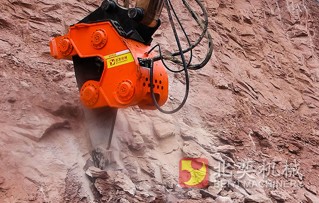 excavato rripper mining red sandstone